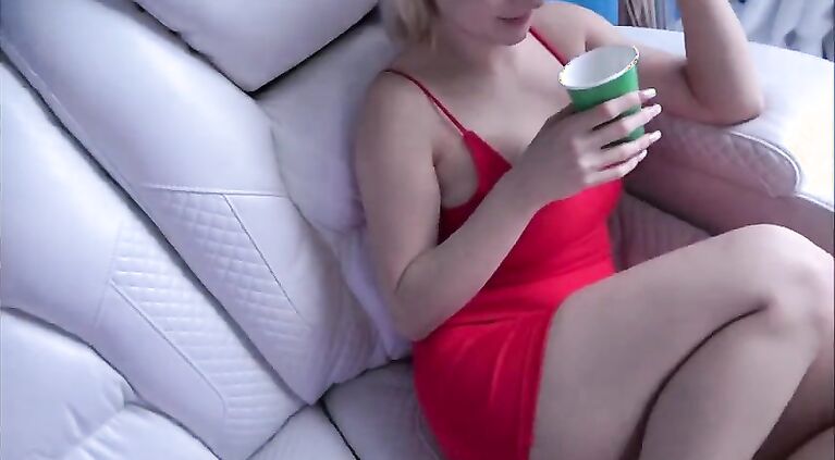 Big Breasted Sister's Secret Obsession - Skylar Vox - Family Therapy