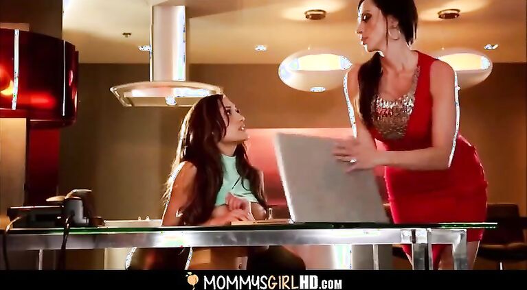 mom caught hot d. masturbating