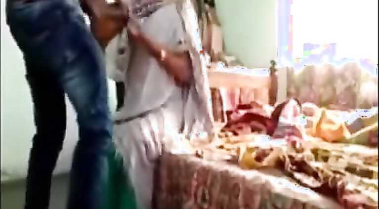 Fuck my mom f. at home - Exclusive from the house of Momboyrahul