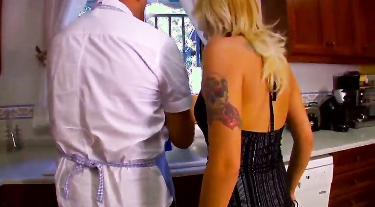Sylvie fucks her f.'s dick while preparing dinner