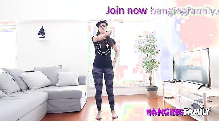 Banging Family - Lesbian Step-Sisters Fortnite Fucking