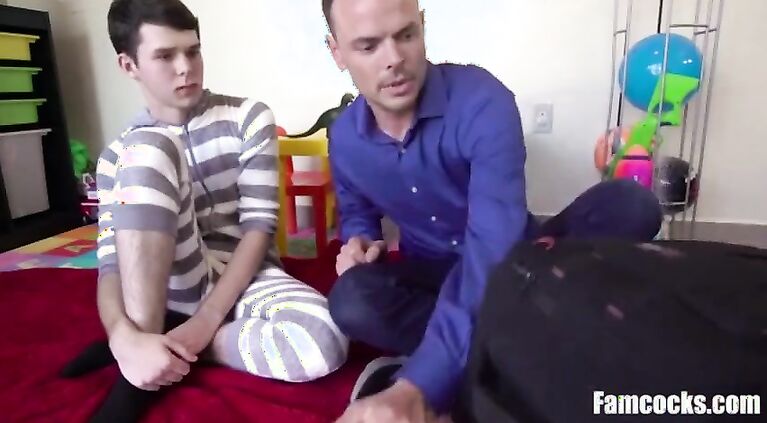 Dad Gets s. A Teddy Bear As Fuck Toy