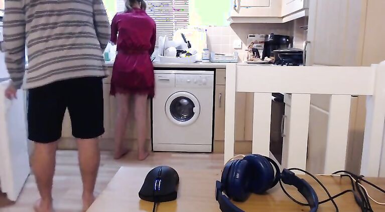 Her brother walks in on her as she washes the dishes and the bitch's sister grabs her by the thighs. He took his y. sisters blowjob and fucked her hard then finished facial.
