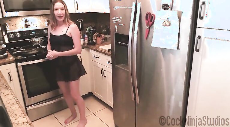 Mom Gives s.'s Friend A Late Night Snack Of Sex - Pussy KaKe