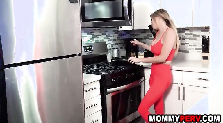 Cock starved step-mom eats s.'s cock for breakfast