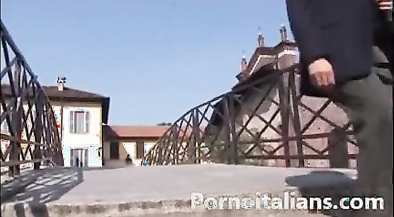 i. italiano - tette e capezzoli da leccare - italian teen old man