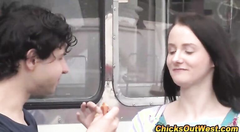 Real amateur gf outdoor oral