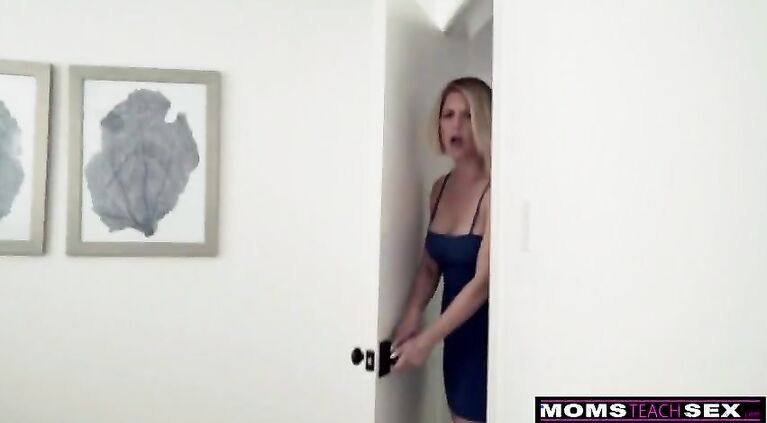 Step Mom "Sit There And Try Not To Play With Yourself" S12:E8