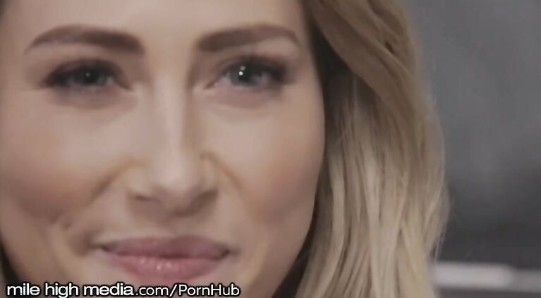 MileHigh Carter Cruise is HOT for Lesbian Teacher