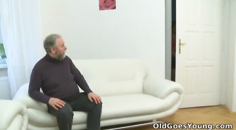 Old Goes Young - Maria lets an old guy fuck her