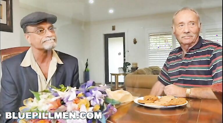 BLUEPILLMEN - Geriatric Men Go To Town On Provocative Spinner