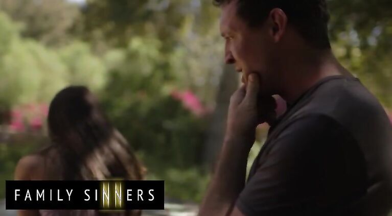 Family Sinners - Abbie Maley Confesses That She Only Goes To Family Trips Hoping To Fuck Pierce