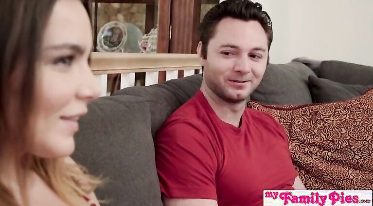 Thick Step Sis Weird Game - "Challenge you to not get a boner" S10:E5