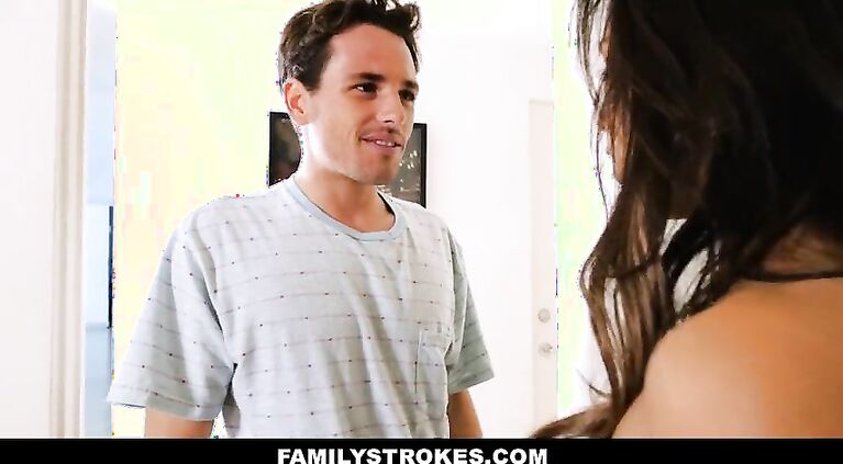 FamilyStrokes - Big Tit Stepsis Gets ed Into Sucking Cock