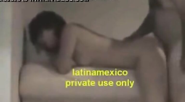 Sexo con su nuera en la sala http://www.poringa.net/IncestTopic
