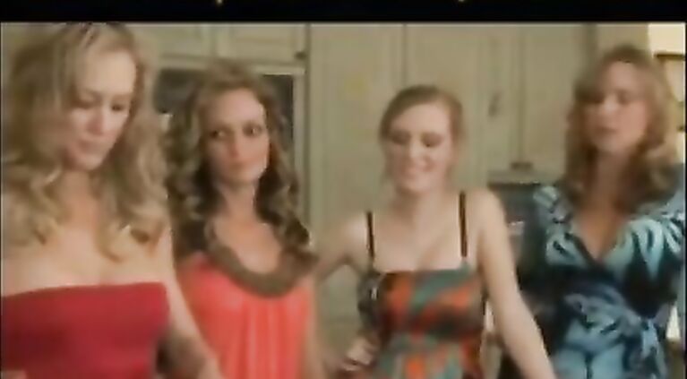 lesbian m. seduces her d.