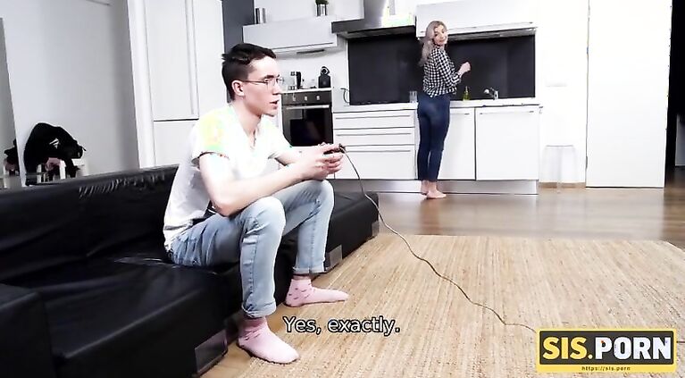 SIS.PORN. Sex with stepsister is much better for boy than a video game