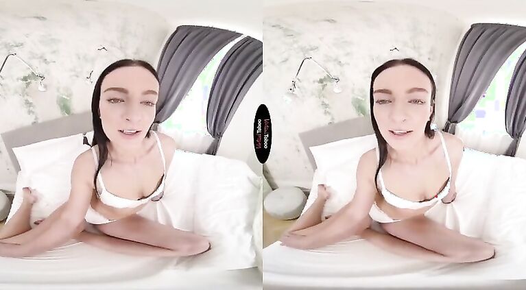 VIRTUAL TABOO - Pure Souled Chick Leanne