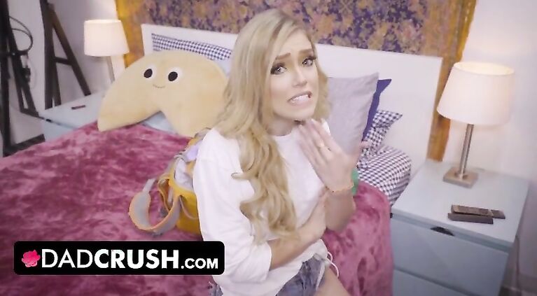 Beautiful Stepdaughter Kali Roses Knows How To Make Stepdaddy Give Her What She Wants - DadCrush