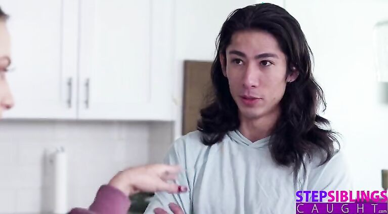 Kyler Quinn thinks "Hmm. It's hard to make a sandwich with a DICK inside of you!" S20:E8