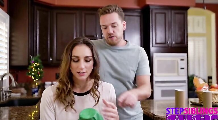 "Nice work, Stepbro! Your reward is ten LICKS!" says Andi Rose.S19:E3