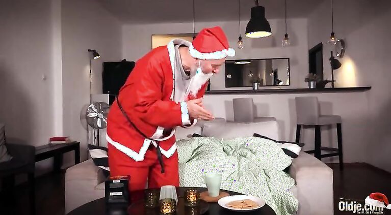 Old Santa has sex with petite teen and fucks her mouth then she swallows his cum