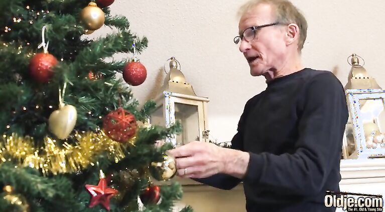 Nice Old man fucks tight teen pussy and cums