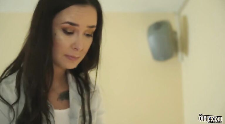 Teen best blowjob and fucked hard by old man with wrinkled cock