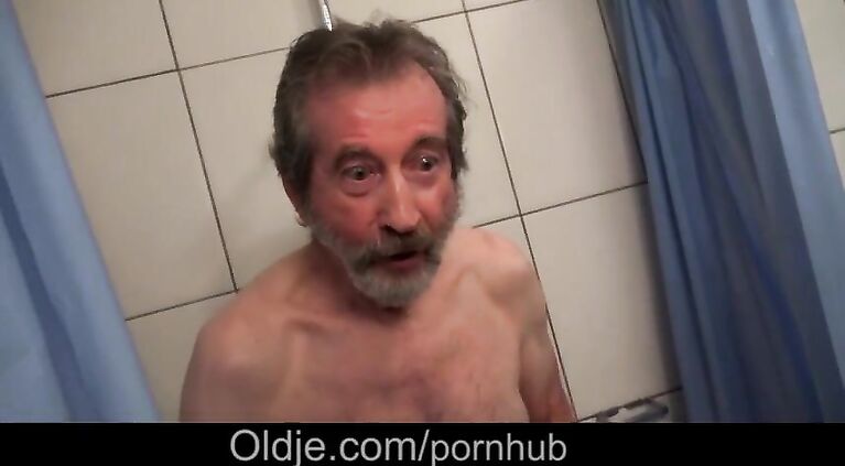 Gorgeous blonde sucking and fucking old cock in a hot cumshot shower