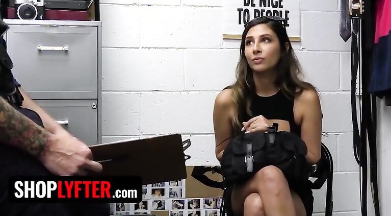 Shoplyfter - Suspected Thief Gianna Dior Obeys Kinky Officer And Sucks His Cock In The Backroom