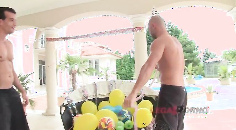 Big butt sluts Klaudia Hot and friends have a naughty birthday anal orgy