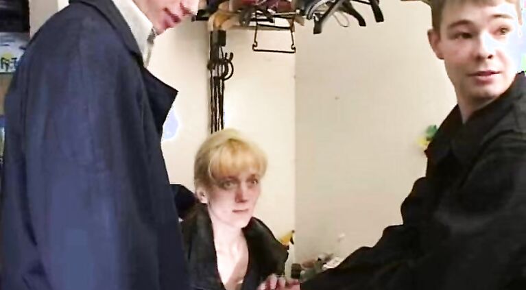 Intimate family sex and real incest. Hot wives and girls participating in rough, anal intercourse. Amateur, homemade sucking and tits teasing hard dicks. Oral sex and 69 position with saucy Russian XXX.