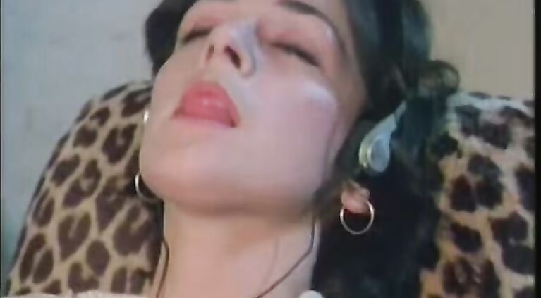 kissing and oral sex between family members, all in classic taboo porn fashion.