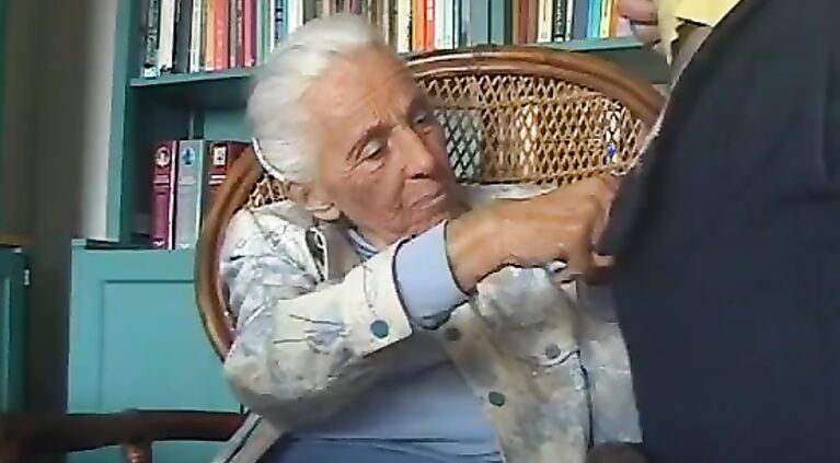 92-years old granny sucking grandson cock.FLV