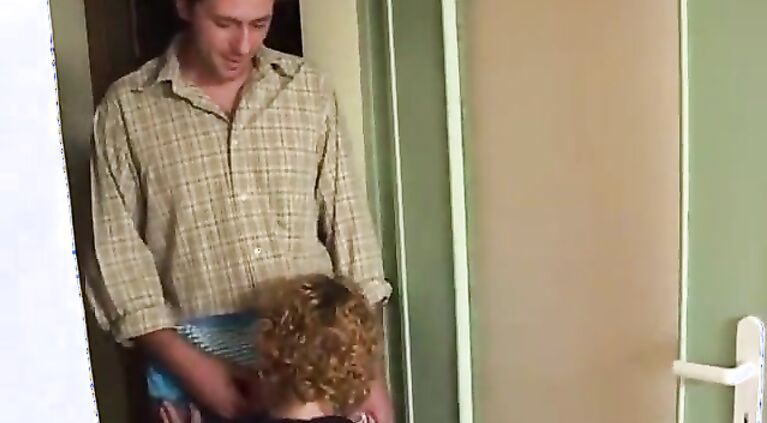 Hot sex with my mature neighbor!