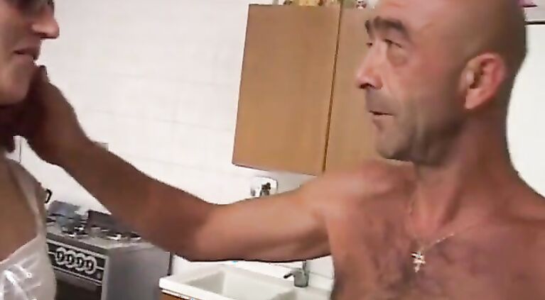 The secrets of dirty italian housewives Vol. 12
