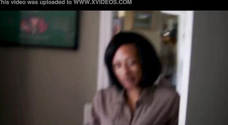 shy mom gets naked for s.