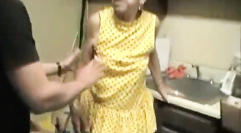 GRANNY IN KITCHEN
