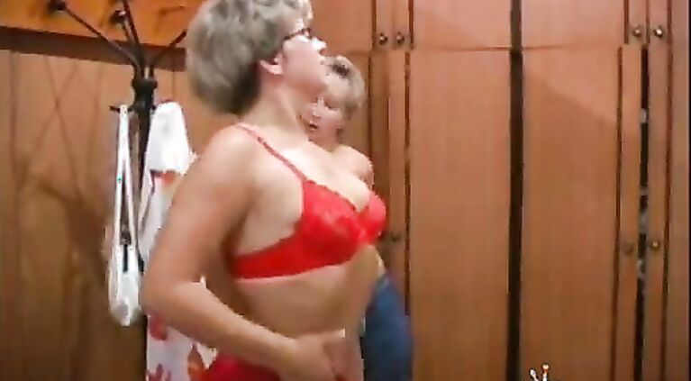 russian mom valentina 5