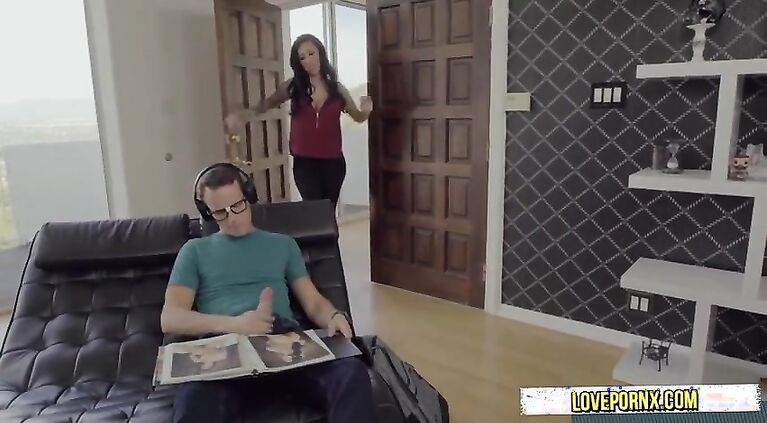 slutty stepmom gives s. an anatomy lesson